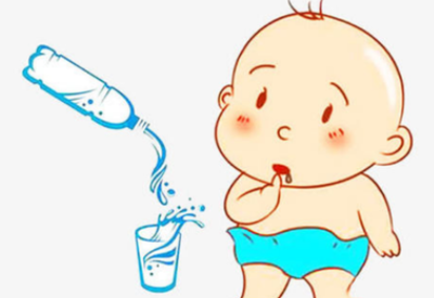 這些類型的水不適合用來給寶寶衝奶粉